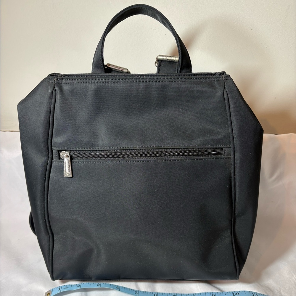 GAP Compact Backpack - Versatile Everyday Bag - inside zipper pocket